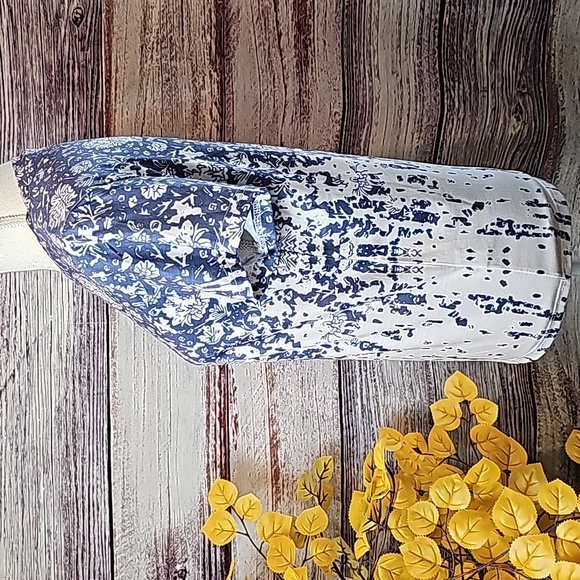 NWT NORACORA SLATE BLUE SHORT SLEEVE PULLOVER TEE - Picture 3 of 13